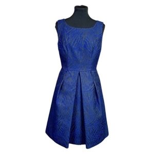 Tahari Black and Blue Sleeveless Cocktail Dress